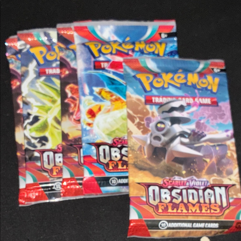 Pokemon Obsidian Flames Trading Card Pack